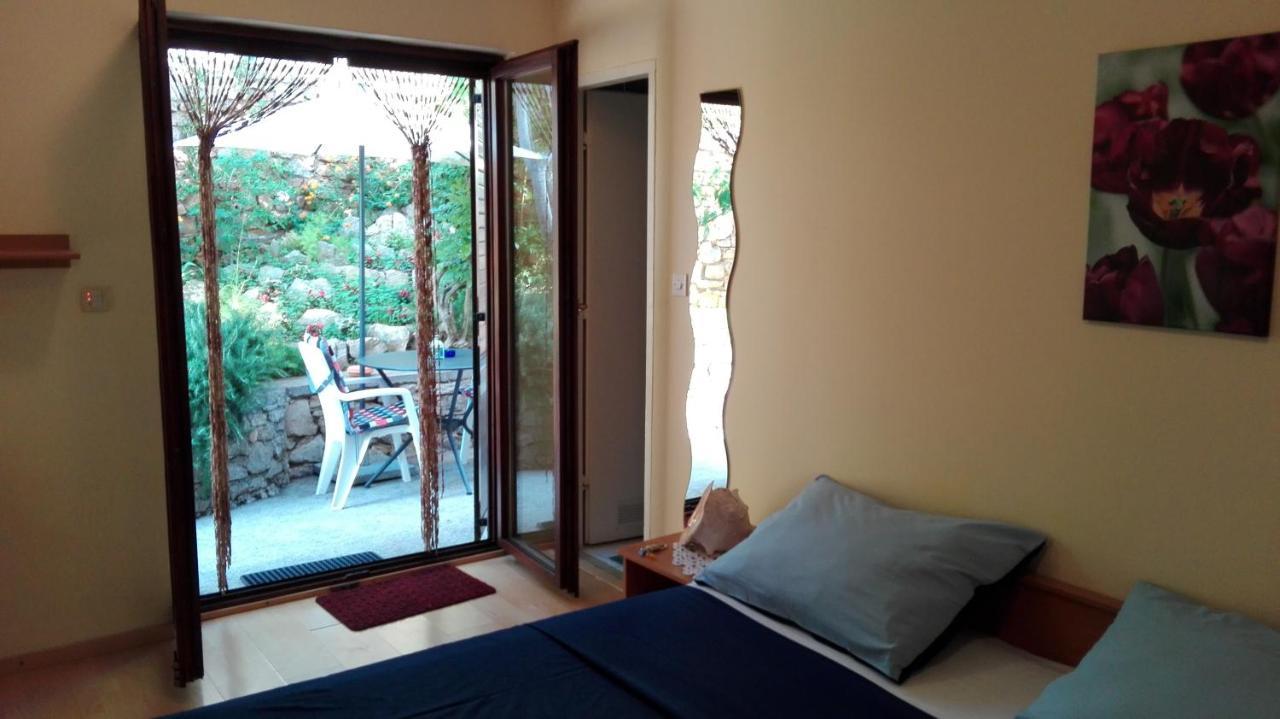 Apartments Veli Losinj Bagian luar foto